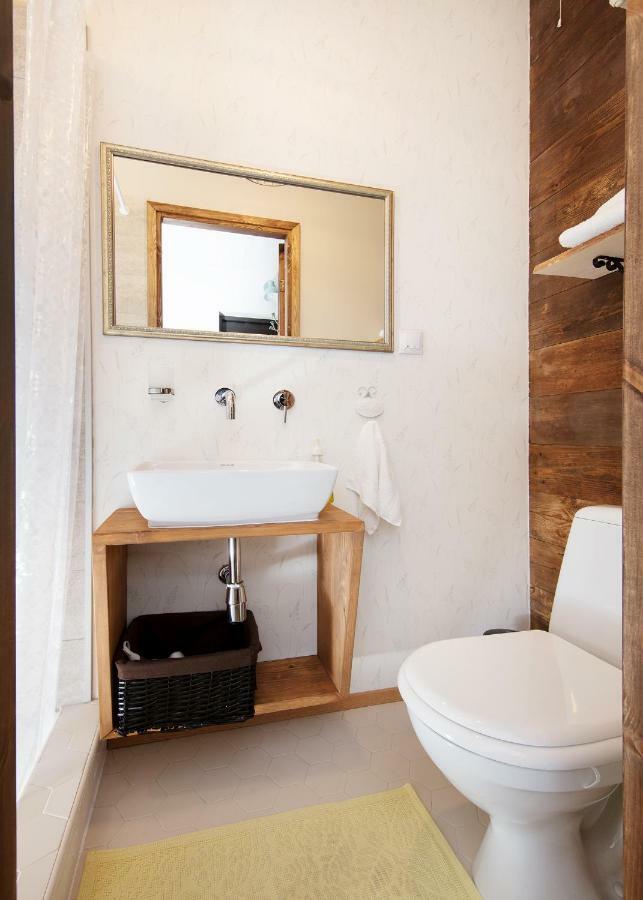 Cute Apartment, Next To Old Town, With Free Parking Íbúð *